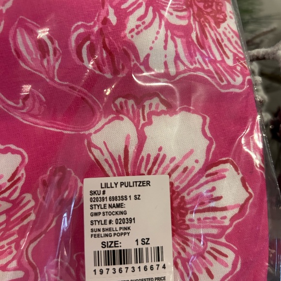 Lilly Pulitzer Sun She'll Pink Feeling Poppy Christmas Stocking NWT - Picture 2 of 4